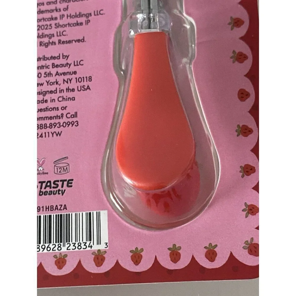 Taste Beauty Strawberry Shortcake Red Eyelash Curler NEW‎